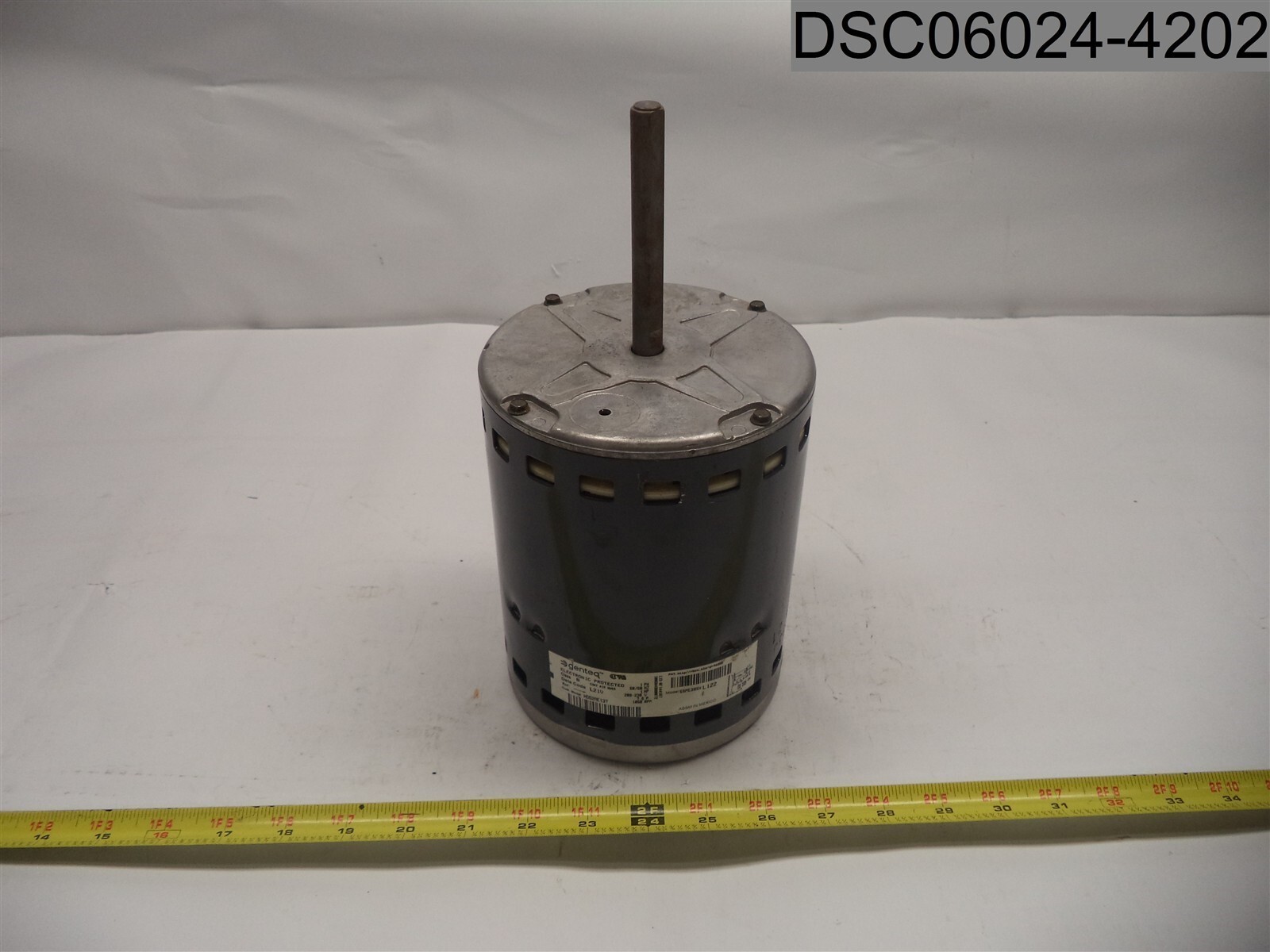 Genteq Blower Motor, Model: 5SME39SXL122, Cust. Model: HD52AE137