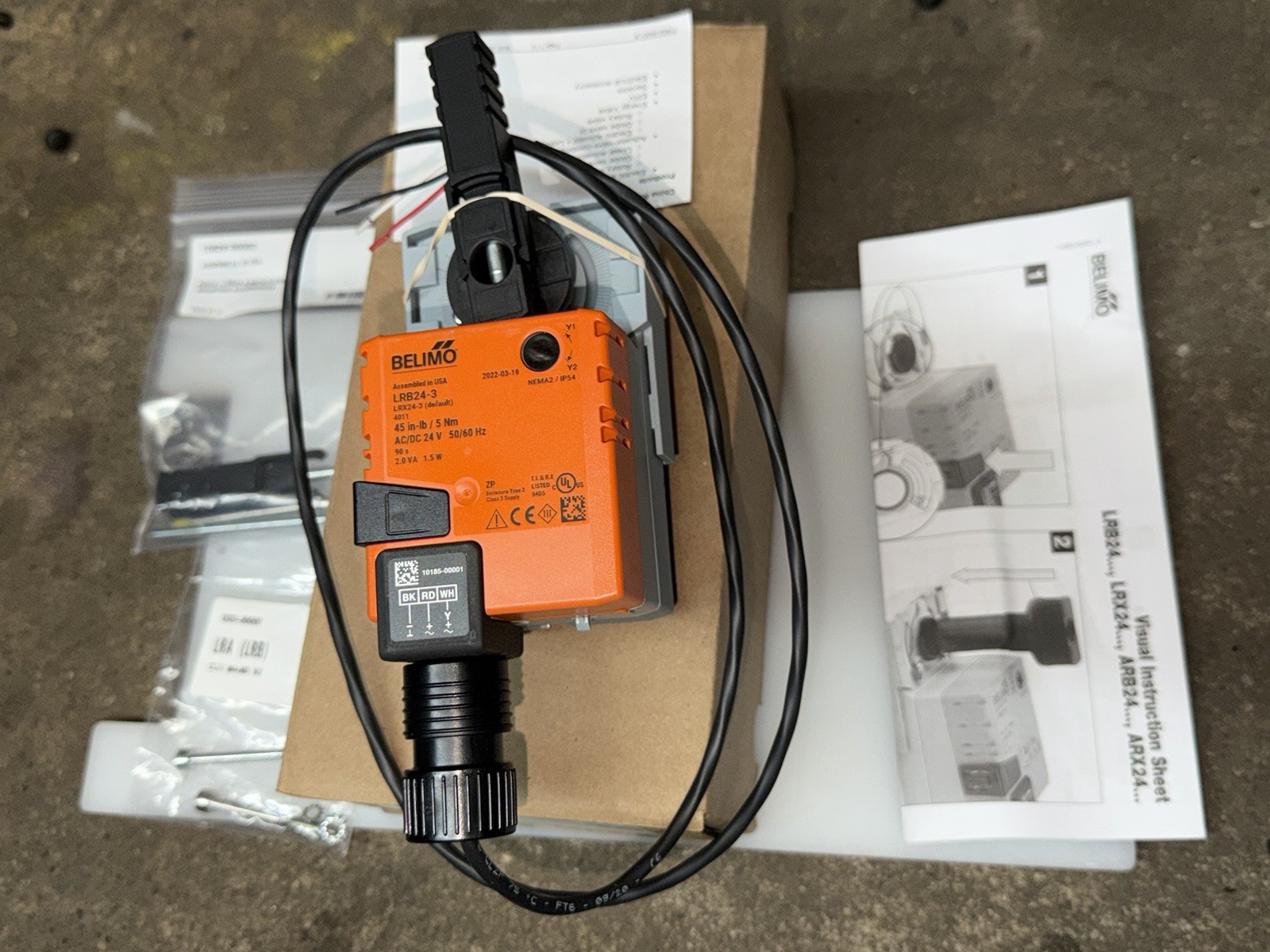 BELIMO LRB24-3 Elect Ball Valve Actuator, 24V AC/DC 40LV92