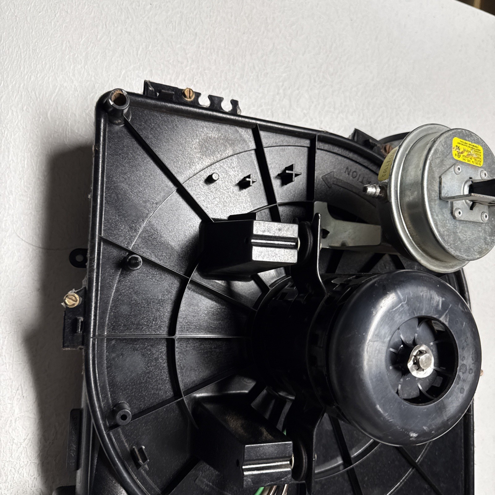 Magnetek JE1D013N Carrier Bryant Draft Inducer Blower HC27CB119 115V