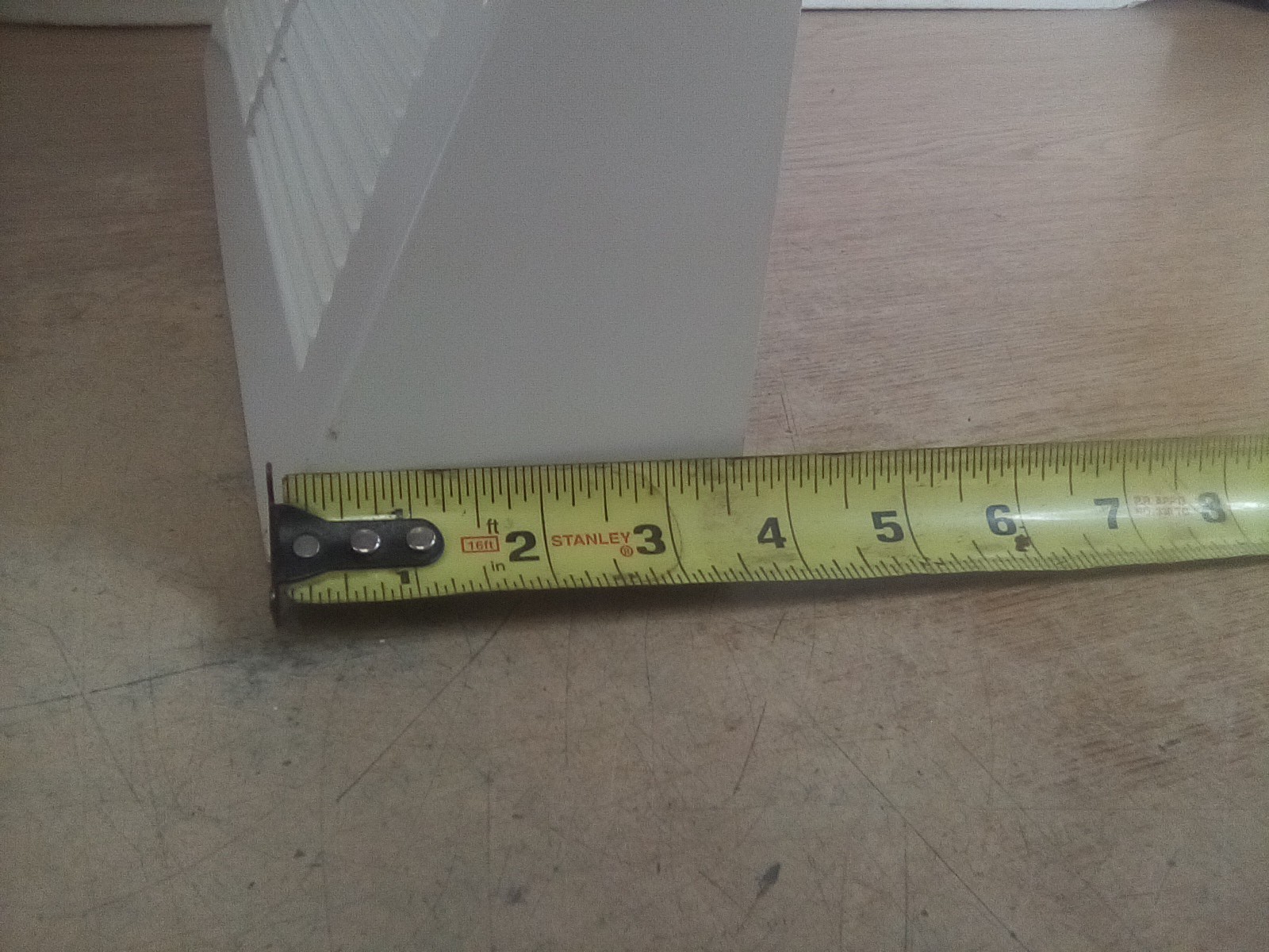 Triangular Baseboard Return Air Grille 3-3/4″ Depth, White”READ DESCRIPTION “