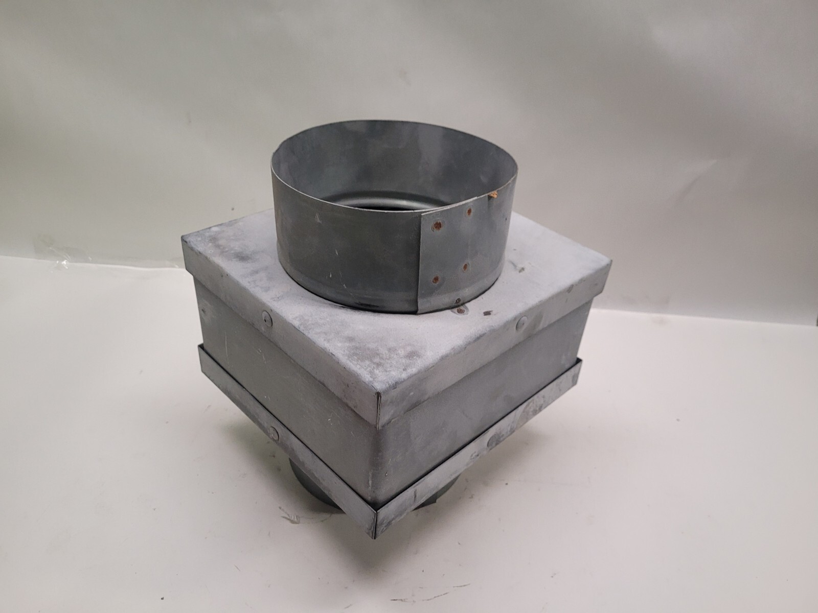 Ruskin Mfg V699063 Fire Damper 5-1/2″ (7-7/8″ x 8-5/8″ Box)