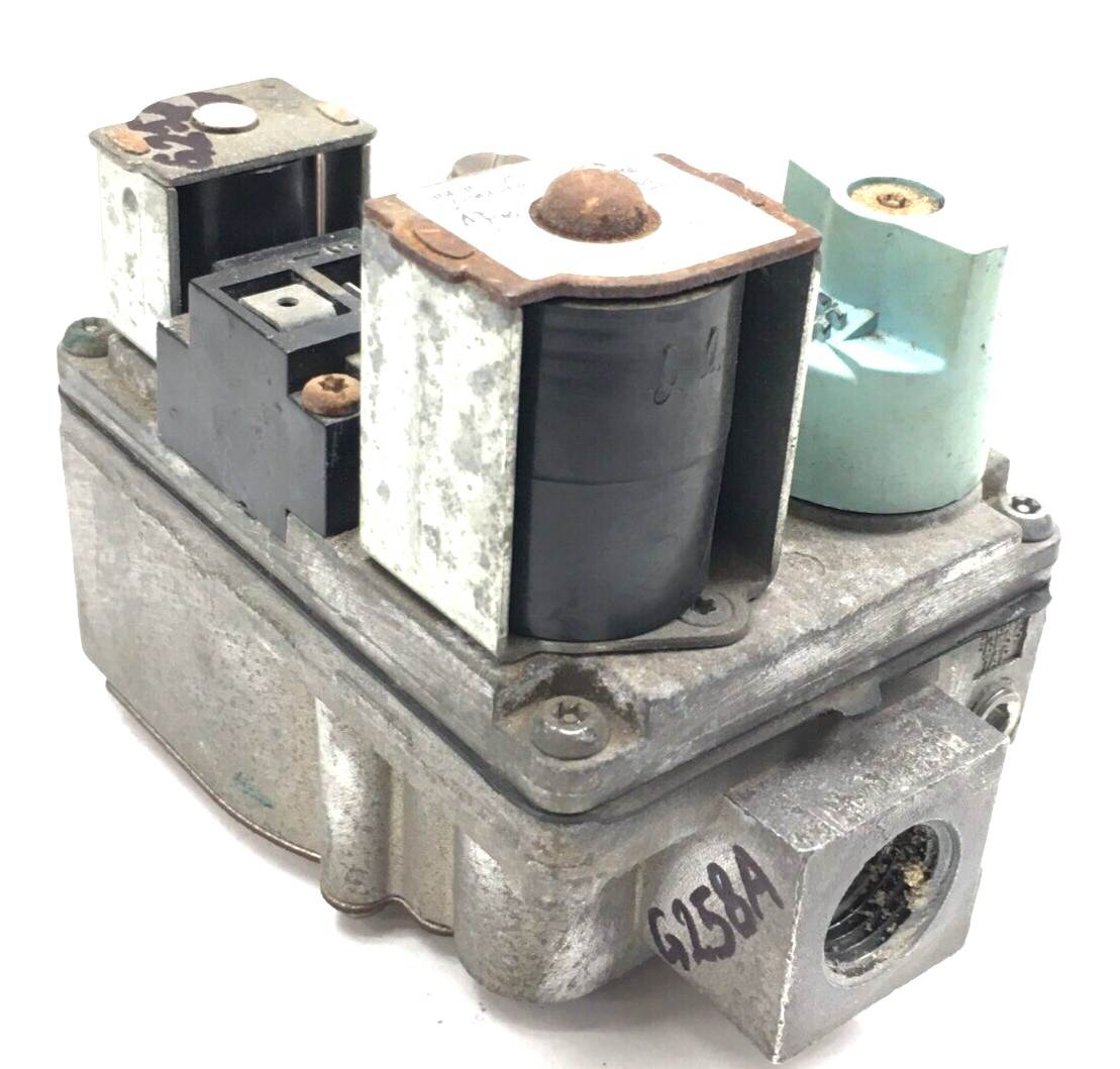WHITE RODGERS 36E36 252 Gas Valve C729668P01 in and out 1/2″ used #G258A