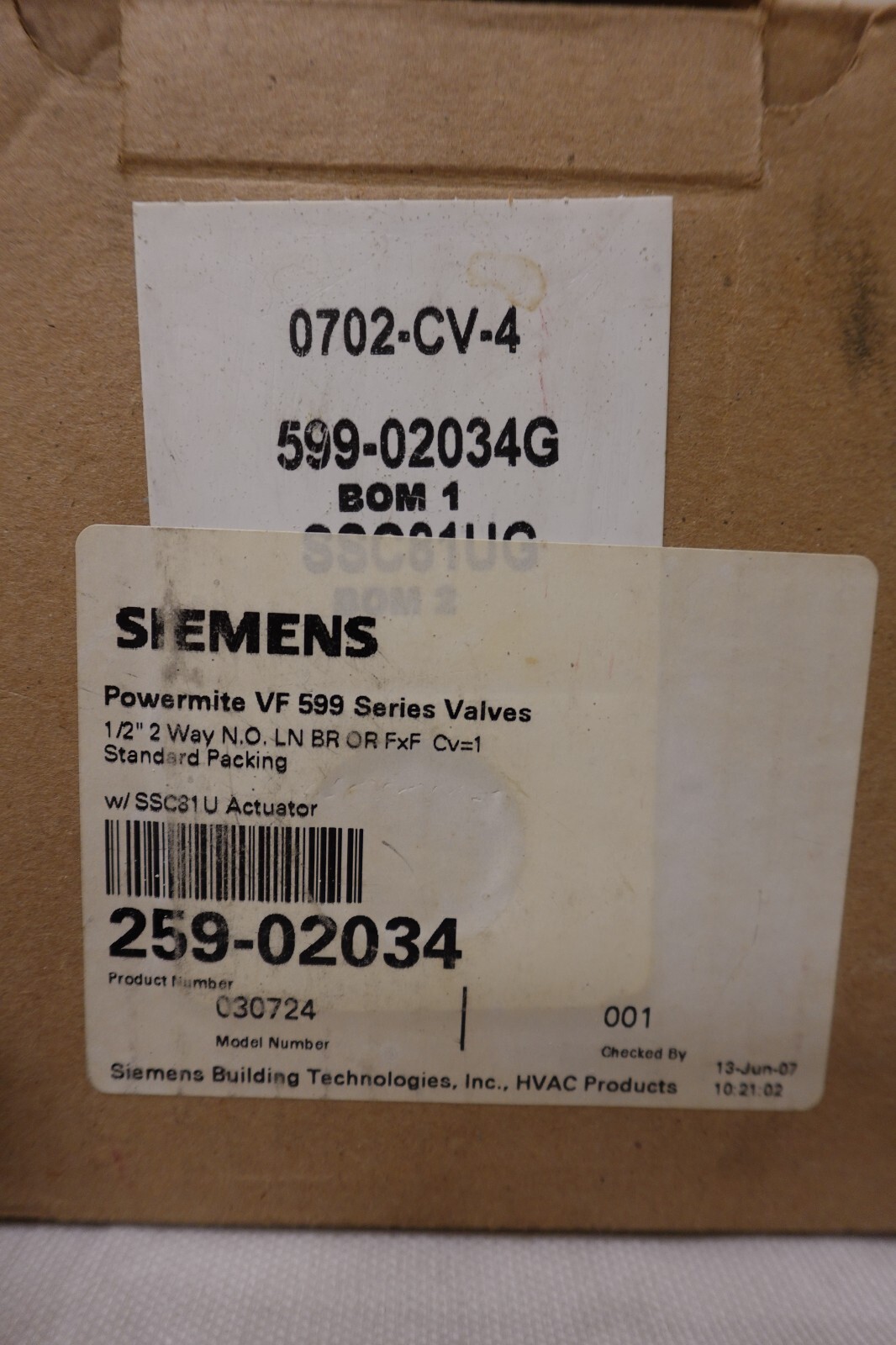 Siemens 259-02034 / 030724 VF599 Series Threaded Globe Valve – 1/2 In – 24VAC