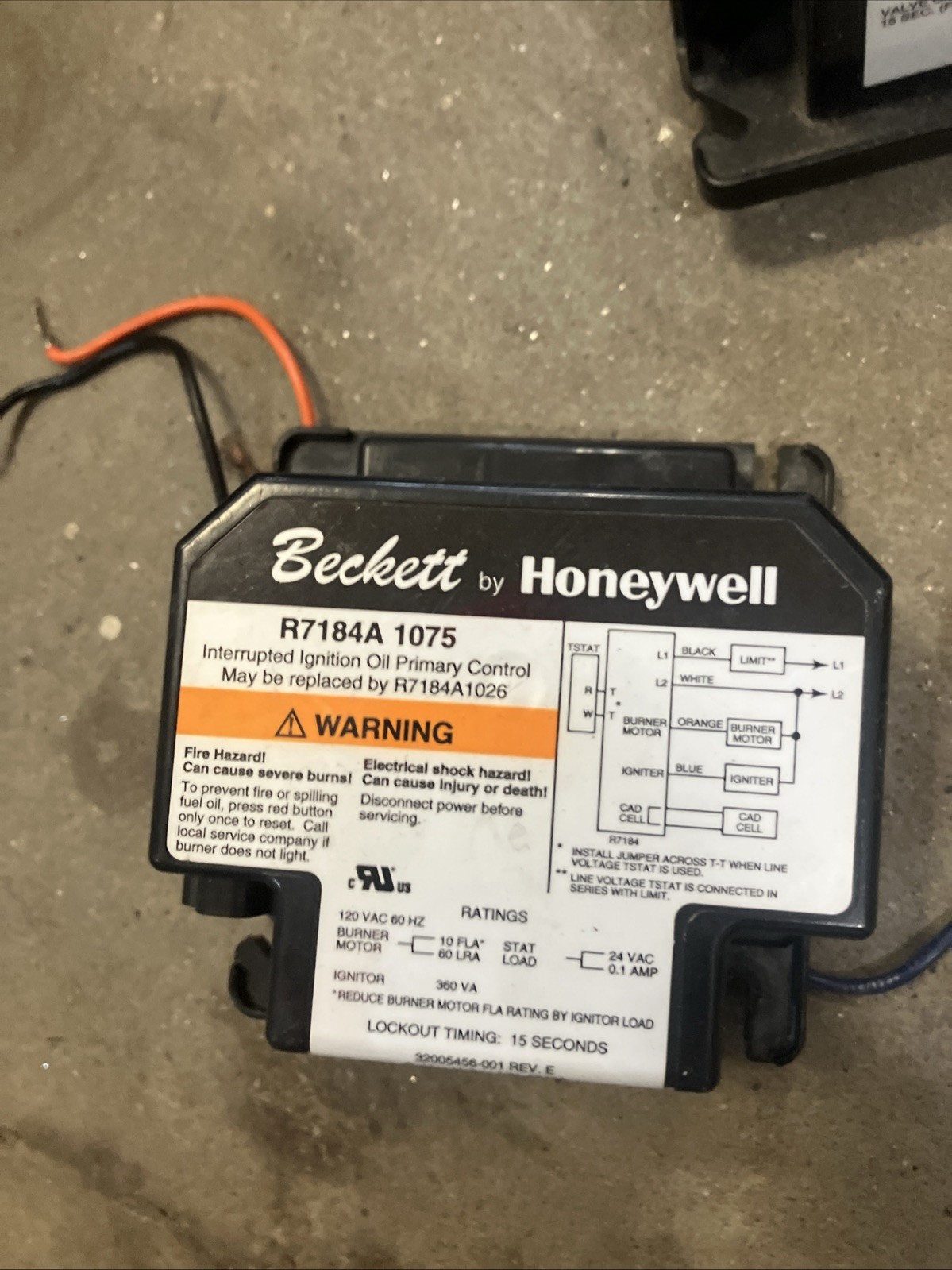 Beckett by Honeywell R7184a 1075 Interrupted Ignition Oil Primary Control Module