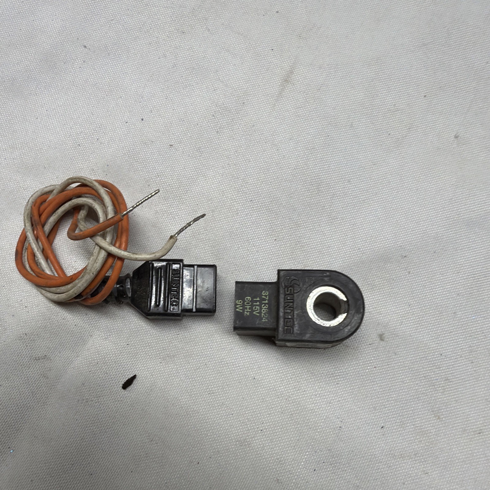 Beckett 3713824U 21755U (Suntec 3713824) 115V Replacement Solenoid Coil