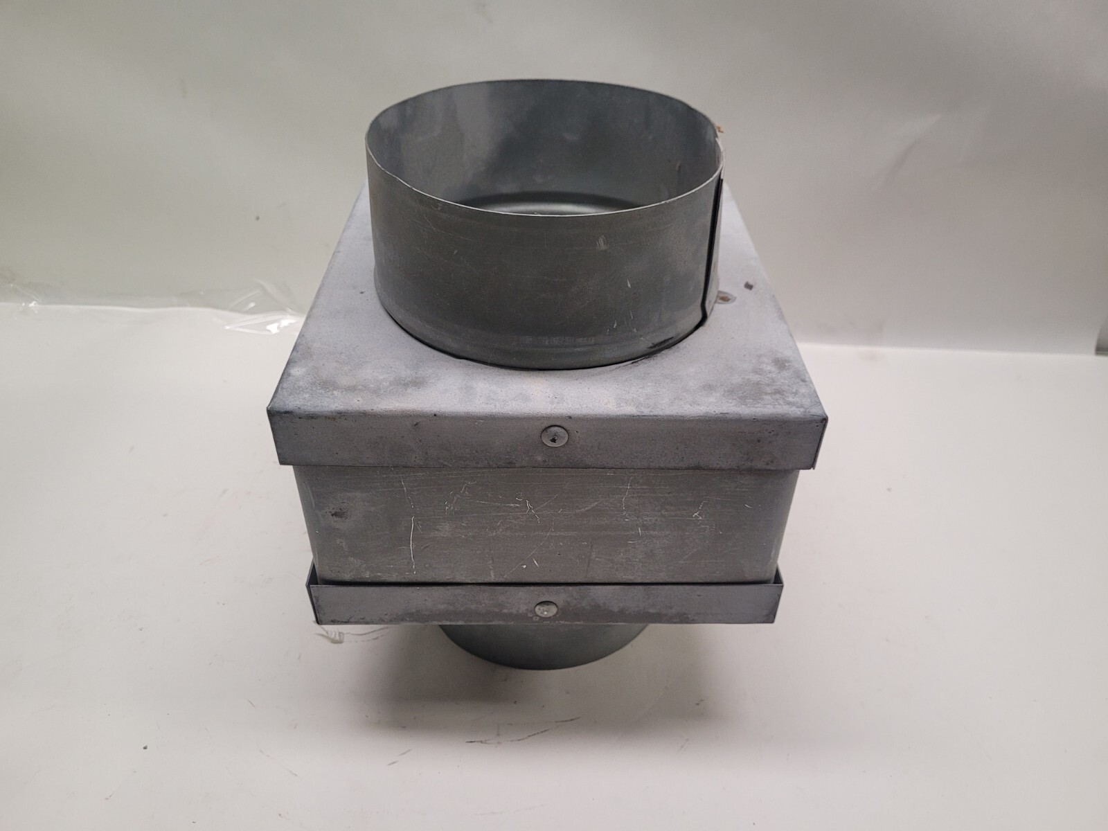 Ruskin Mfg V699063 Fire Damper 5-1/2″ (7-7/8″ x 8-5/8″ Box)