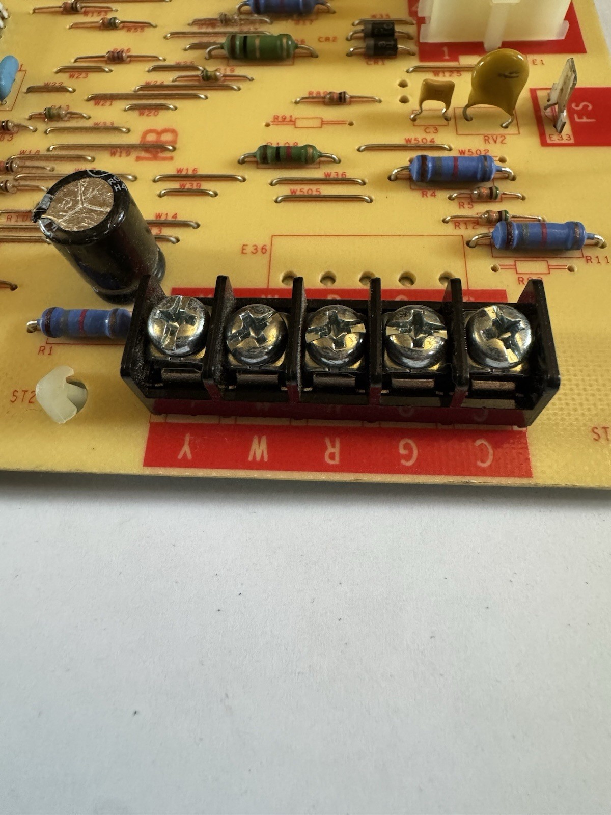 Lennox 50A66-123-04 Automatic Ignition System Control Board 24VAC 60Hz 0.5A
