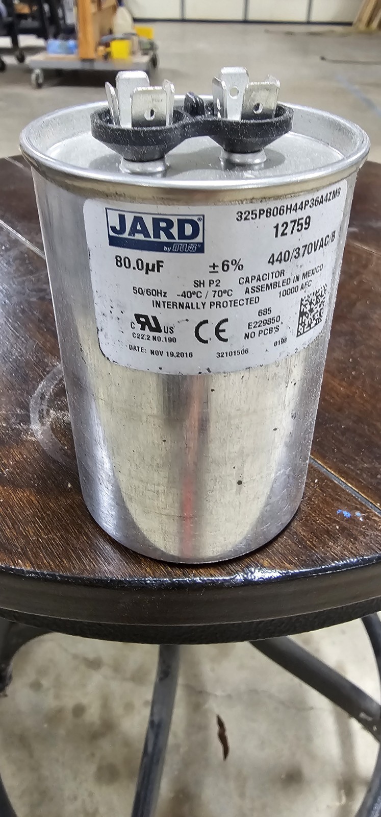 ​Jard 12759 Round Motor Run Capacitor 80 MFD 370/440 VAC HVAC NIB
