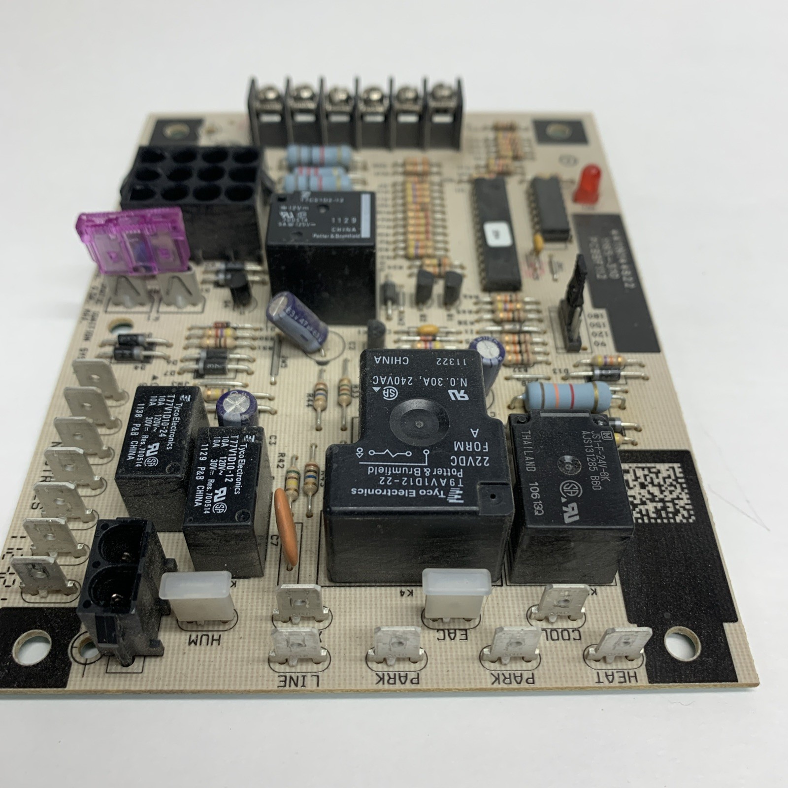 Goodman Amana 1165-310 Furnace Control Circuit Board PCBBF112