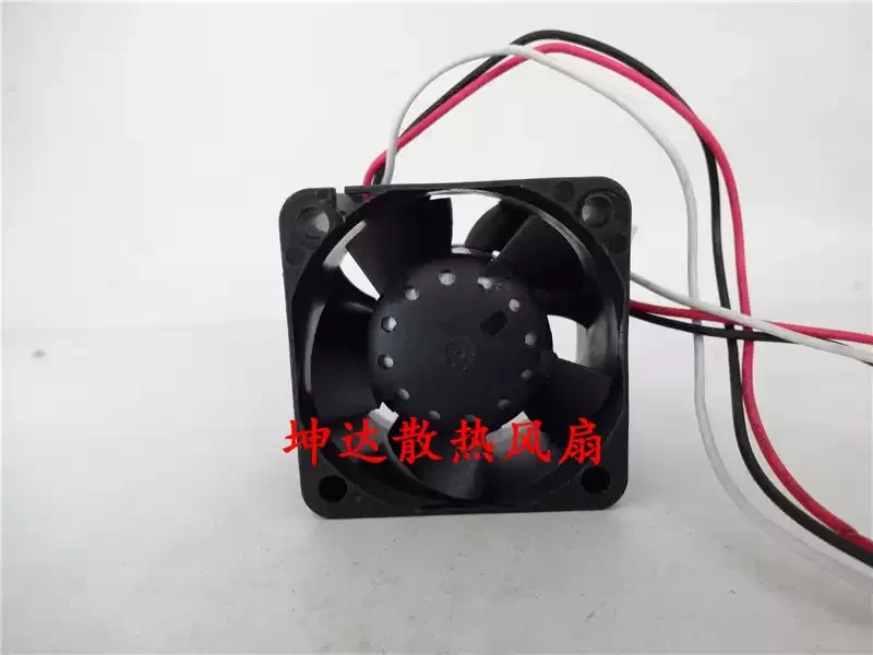 1PCS AVC 4028 DB04028B12H 12V 0.45A 4cm 3-pin Server Cooling Fan