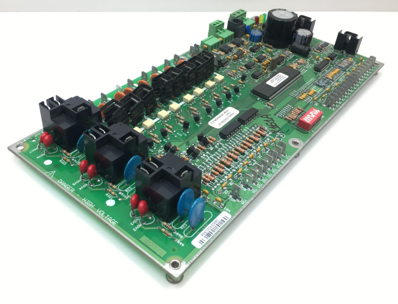 Carrier CEPL130238-07 S/W VERSION 4.3 Chiller Control Board used #X161A