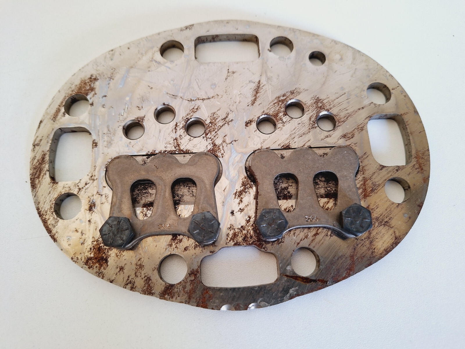 Carrier 17-44049-00 Valve Plate
