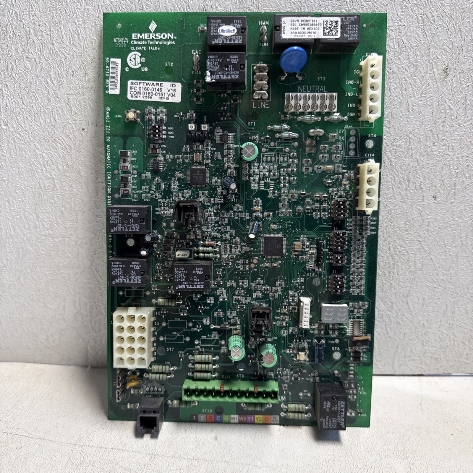 Goodman Amana PCBKF101 / 50C51-289-90 Furnace Control Circuit Board