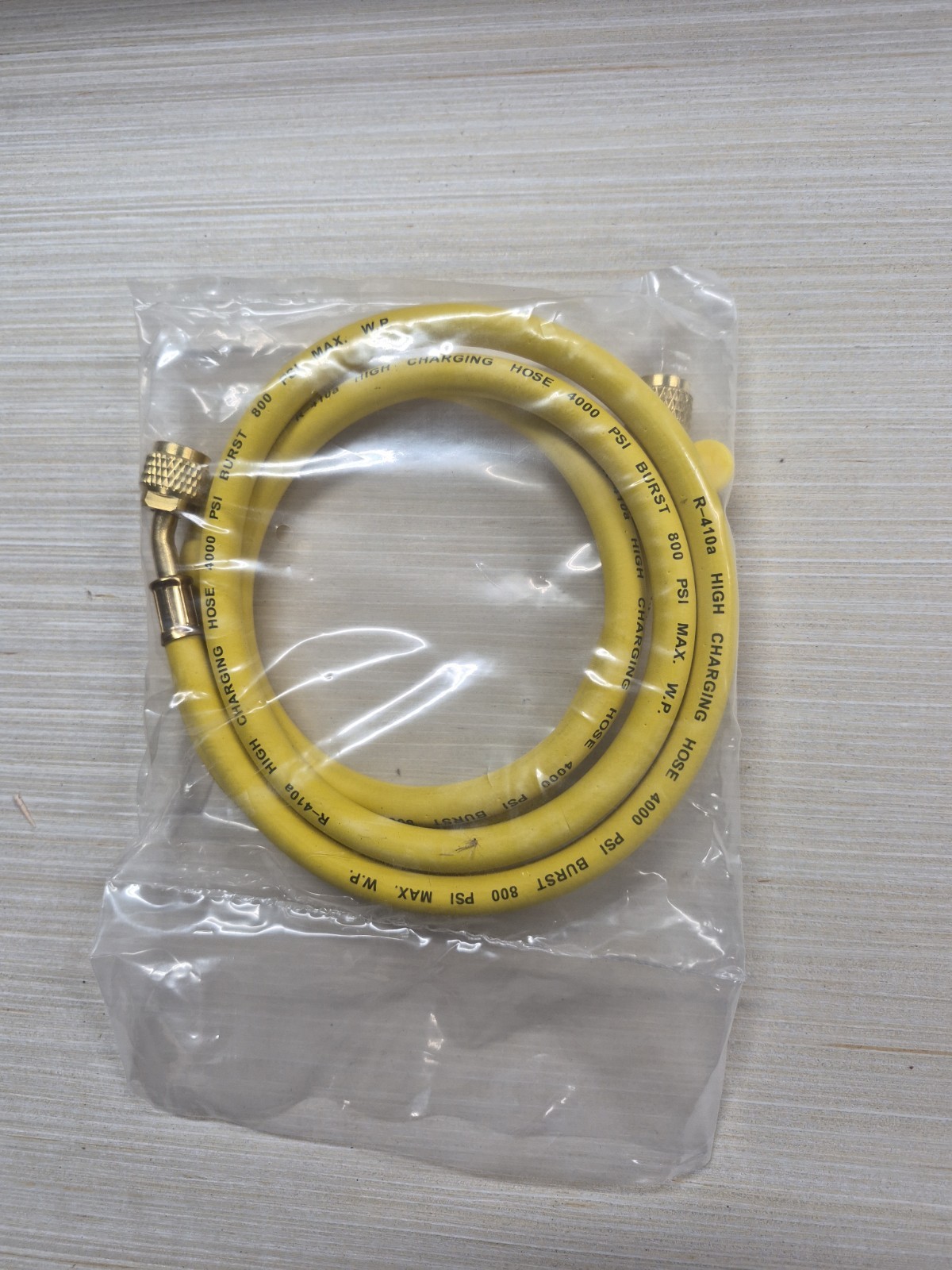 R-410A 4000PSI BURST 800PSI MAX YELLOW CHARGING HOSE *