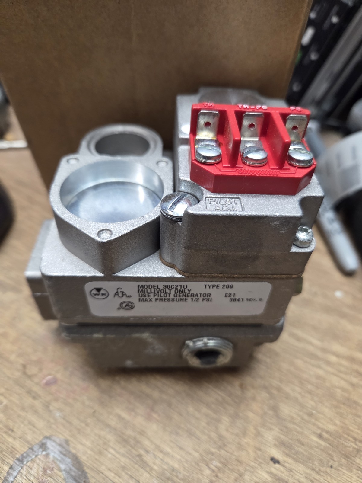 WHITE-RODGERS 36C21U 206 Replacement Gas Control
