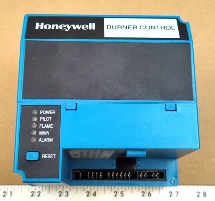 Honeywell On-Off Primary Control with PrePurge – In Burner Control RM7895 A 1014