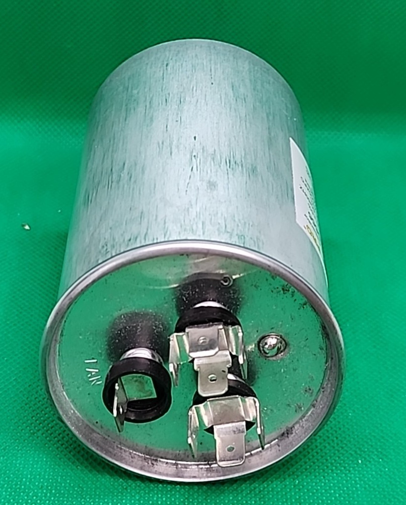 TITAN PRO TRCFD555 440/370VAC MOTOR RUN CAPACITOR [MC2]