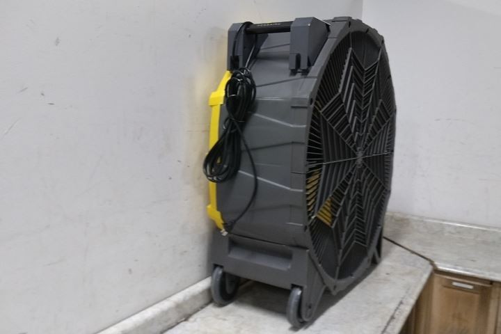 Hessaire MC38VB3 3/4 HP 11500 CFM 115VAC 30 In Blade Diameter Circulating Fan