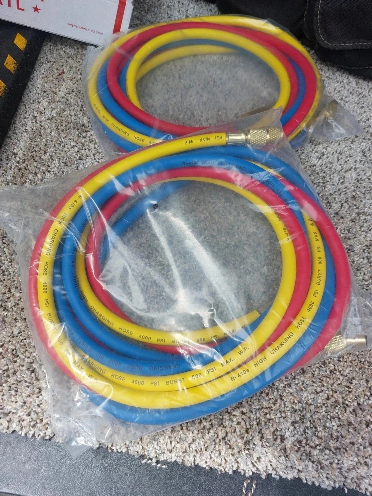 Yellow Jacket 29986 Plus II 1/4″ Hose with Compact Ball Valve 72″ (Pack of 3)