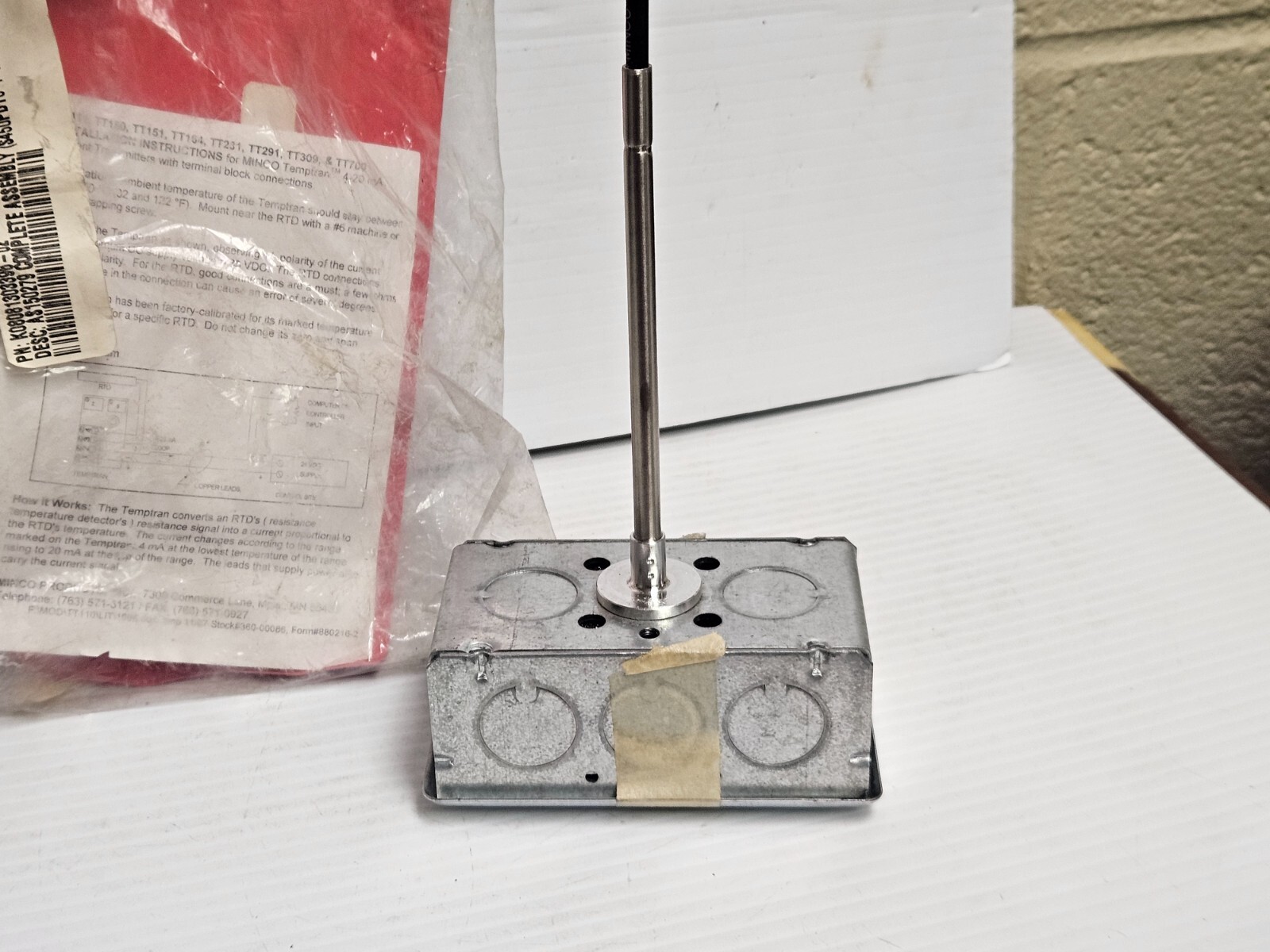 NEW MINCO TEMPERATURE SENSOR AS204803PDY6T111H2 TT151PD1H 100-BW