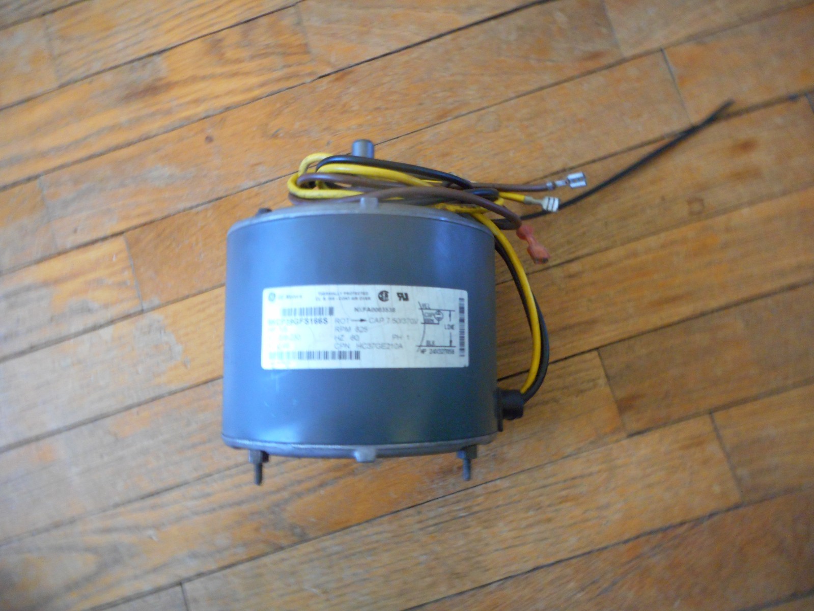 GE 5KCP39GFS166S Carrier HC37GE210A Condenser Fan Motor 1/5 HP 230V