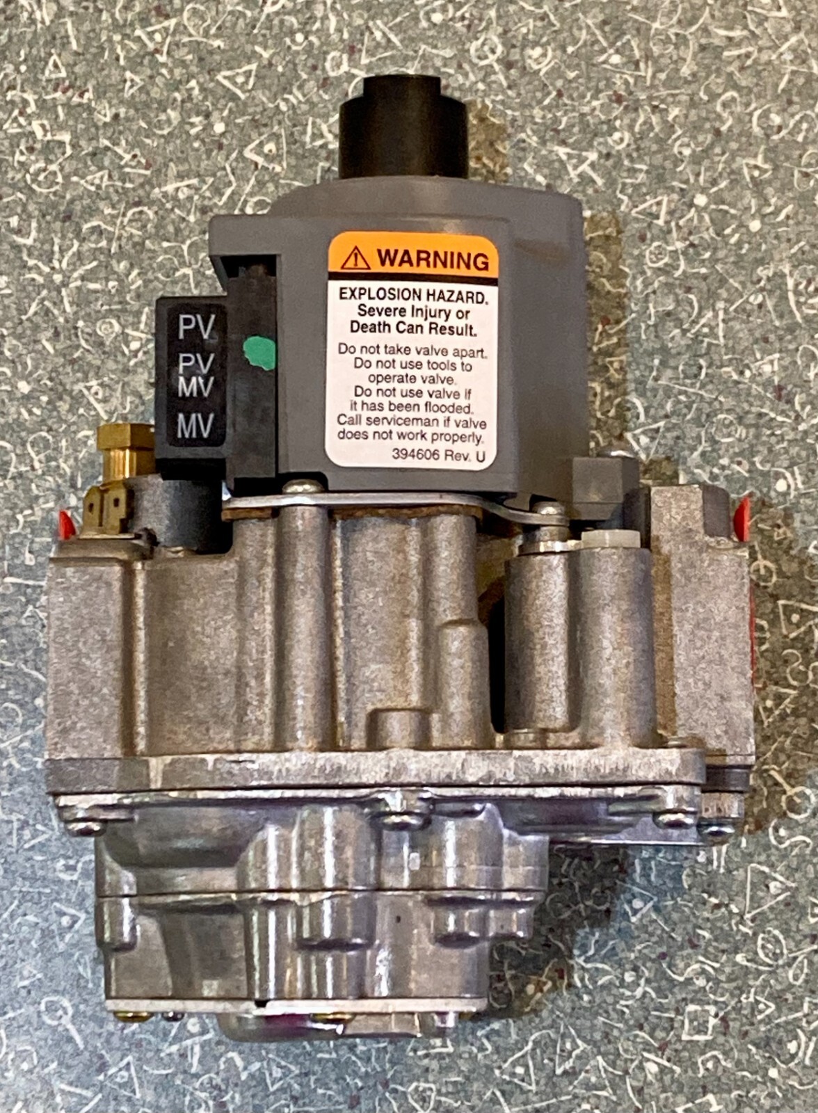 Honeywell VR8304P4348 Class 2 Transformer Furnace Control Gas Valve