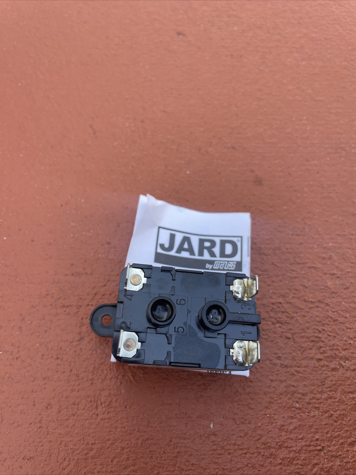 90-360 Jard Enclosed General Purpose Fan Relay 24V SPST