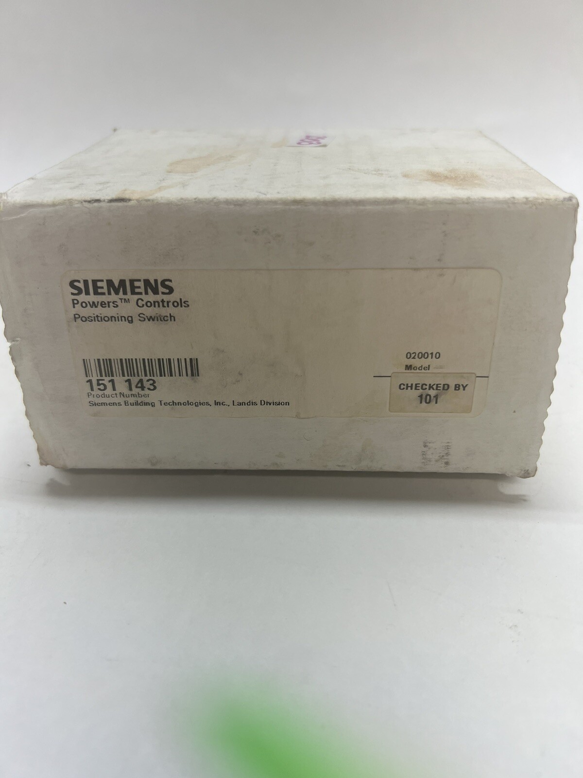 Siemens 151-143 – Bleed-Type Positioning Switch “Modified Plastic Switch”