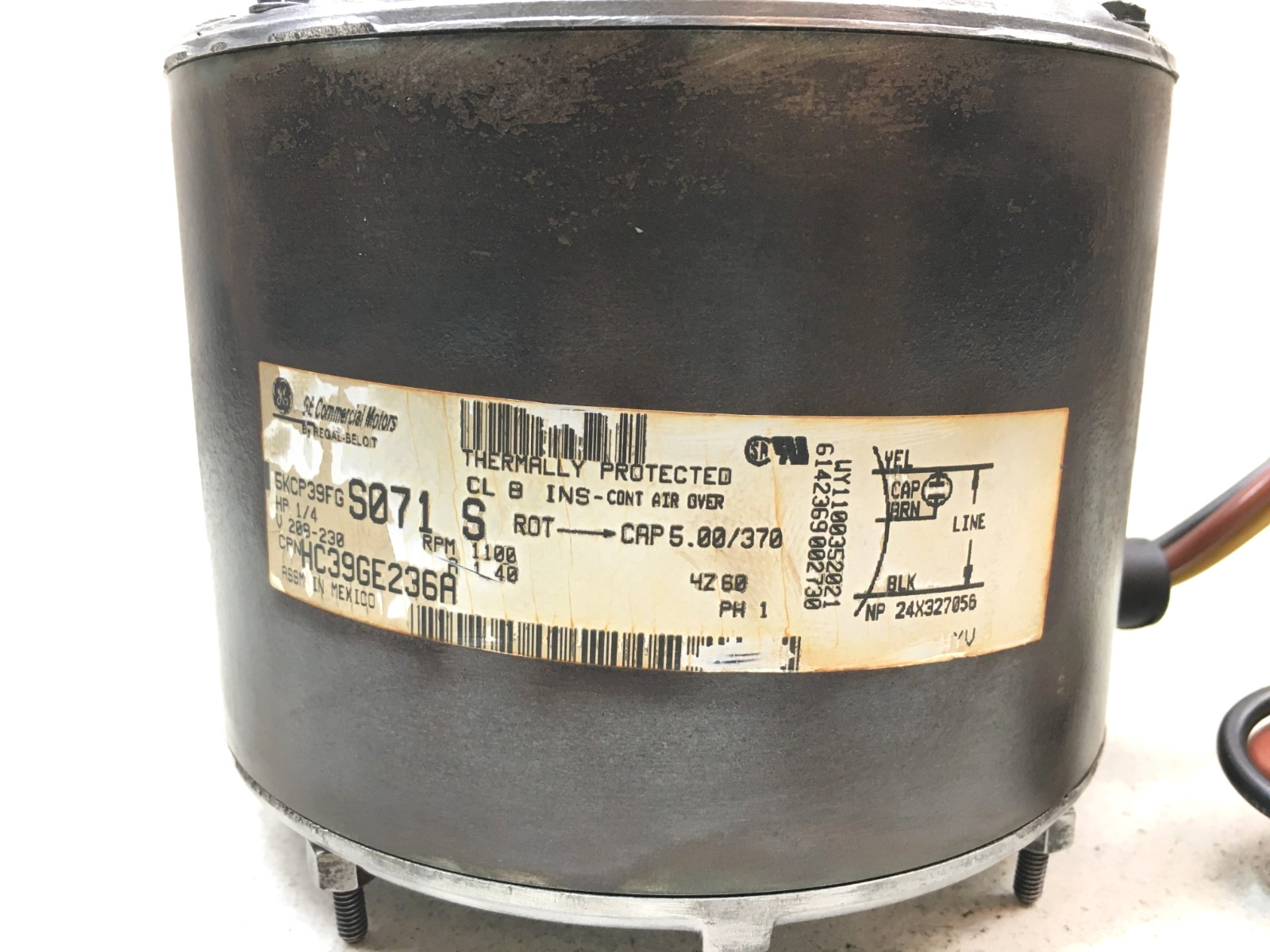GE 5KCP39FGS071S Condenser FAN MOTOR 1/4 HP 230V HC39GE236A used tested #L51