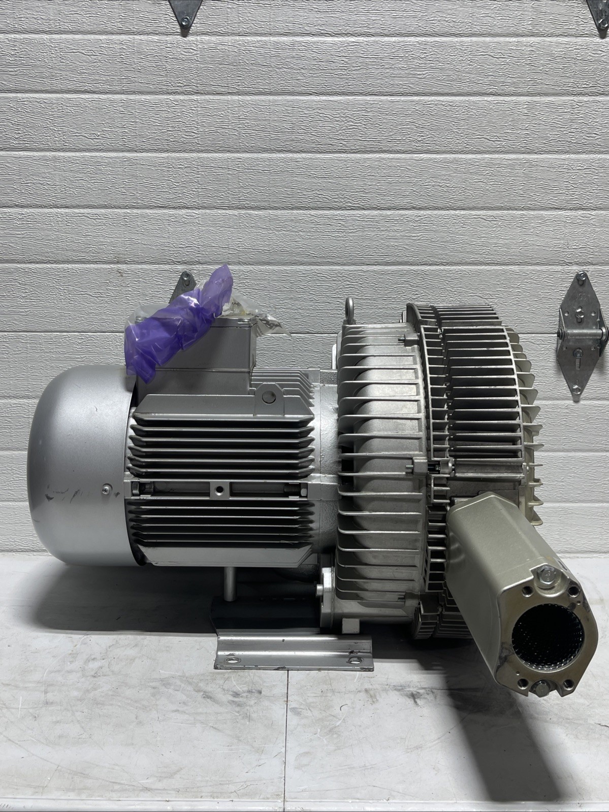 Fuji Electric 2Vfb60-8.4-7W Regenerative Blower,2 In.,7.40 Hp,3 Ph