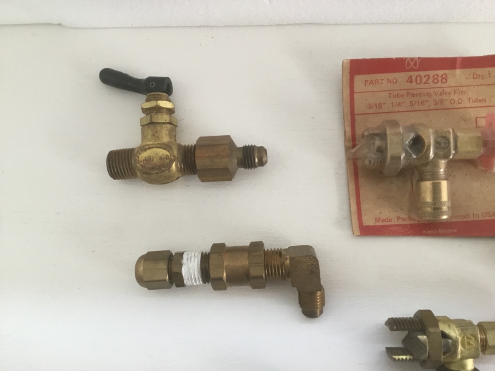3 X Robinair 40288 Line Piercing Valves plus more solid Brass AC fittings