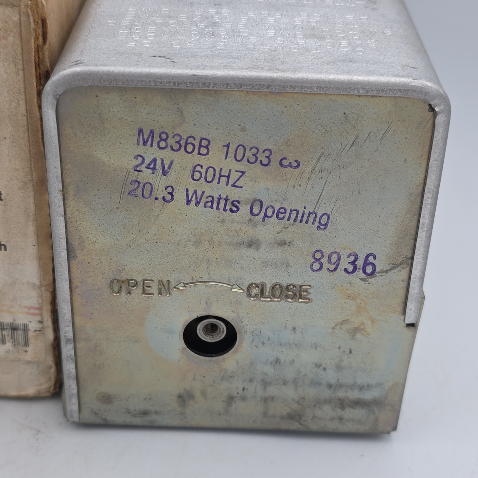Honeywell M836B 1033 Damper Motor Actuator | 24V | Auxiliary Switch
