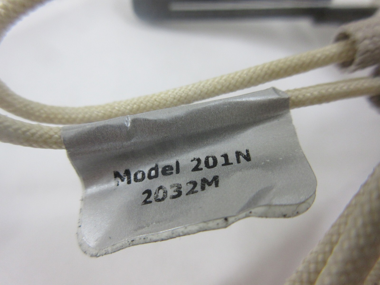325 41021 000 YORK COLEMAN EVCON MOBILE HOME HOT SURFACE IGNITOR COORSTEK 201N