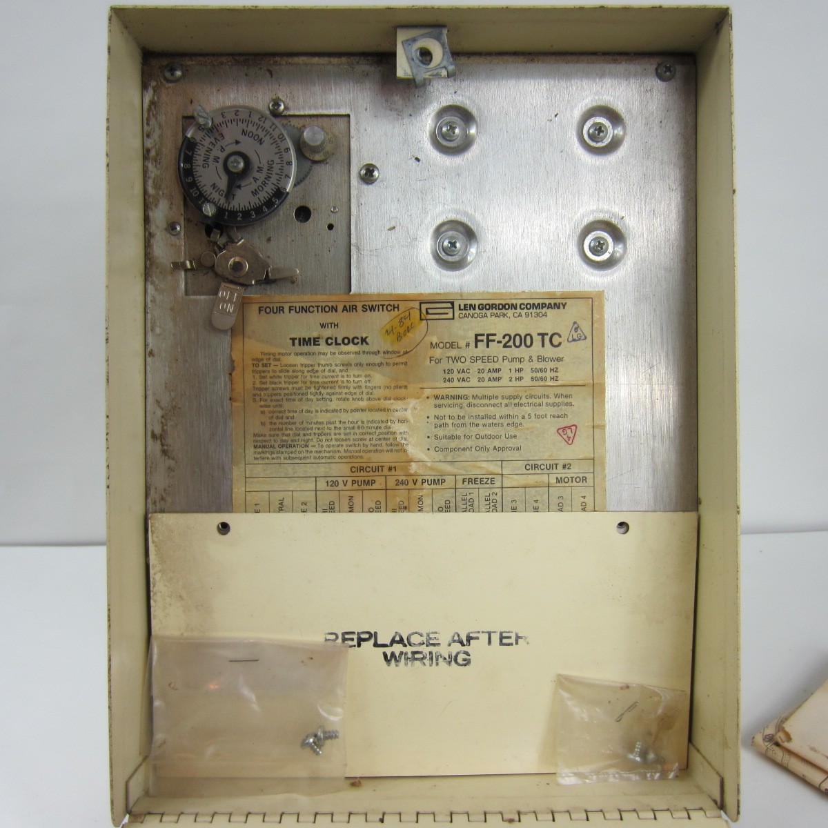 Len Gordon Company Four Function Air Switch with Time Clock FF-200 TC **USED**