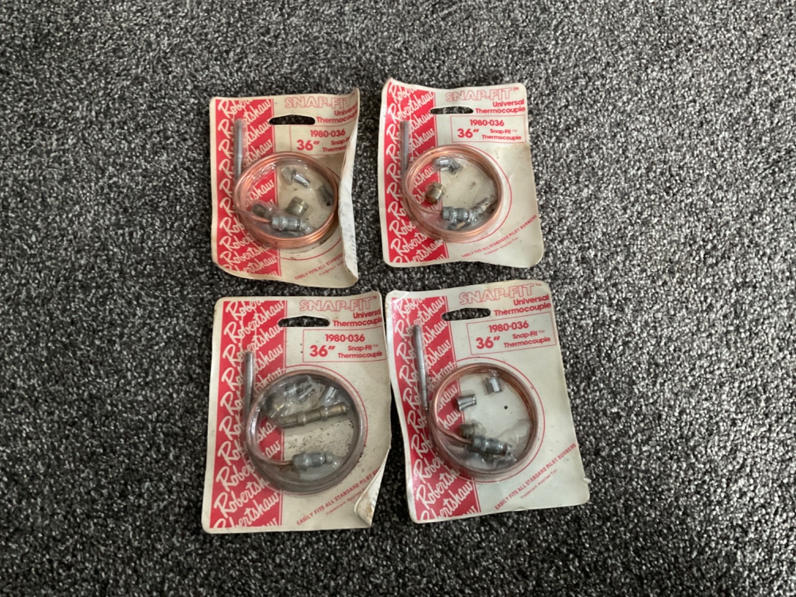 Lot of 4 Robertshaw thermocouple 1980-036 new