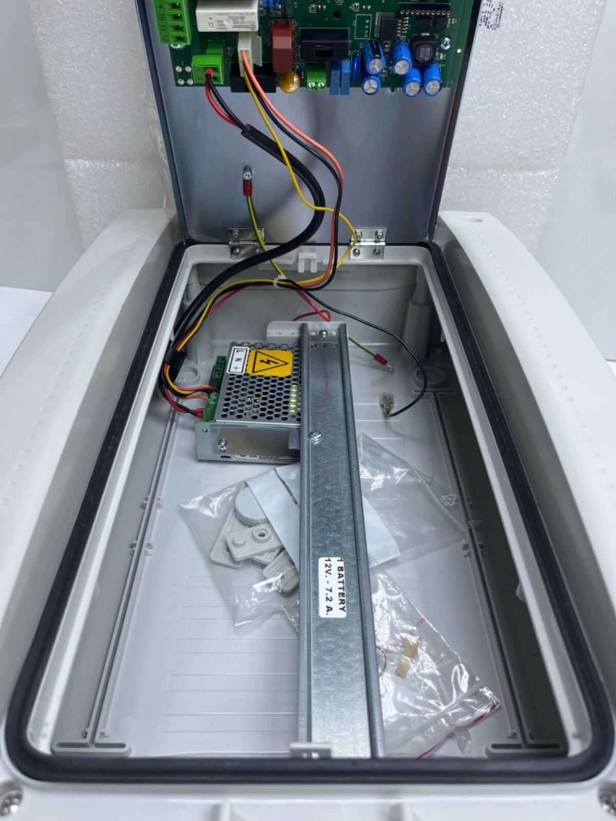 Sensitron stpl4+ gas control panel IP65