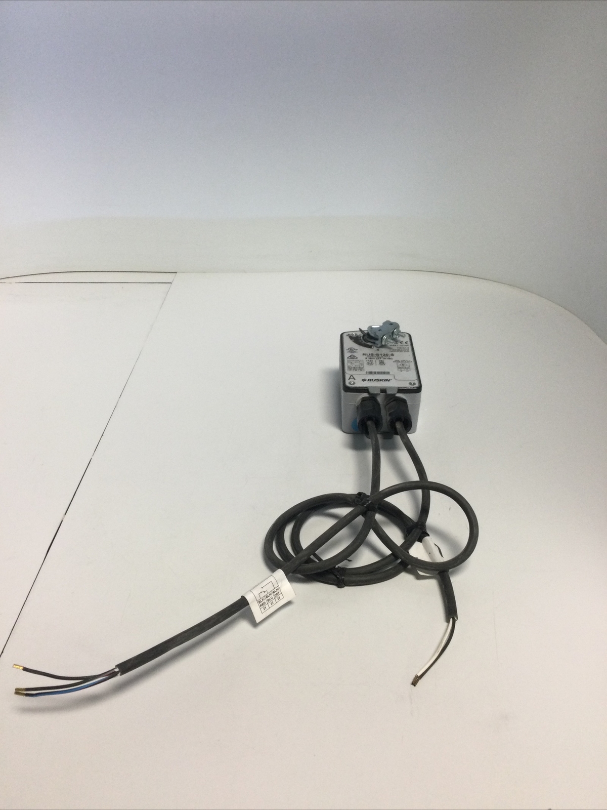 NEW, RUSKIN, RUS-S120-S, ACTUATOR, 3Nm / 27 LB, 120V, NEMA2. (29F-2)