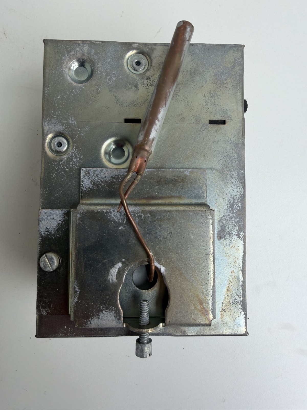 Honeywell L8148J 1009 Aquastat Relay Tradeline Boiler Control L8148J1009 24V/120