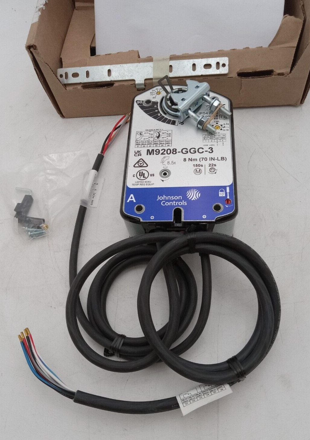 JOHNSON CONTROLS M9208-GGC-3 Electric Actuator,70 in.-lb.-40 to 140