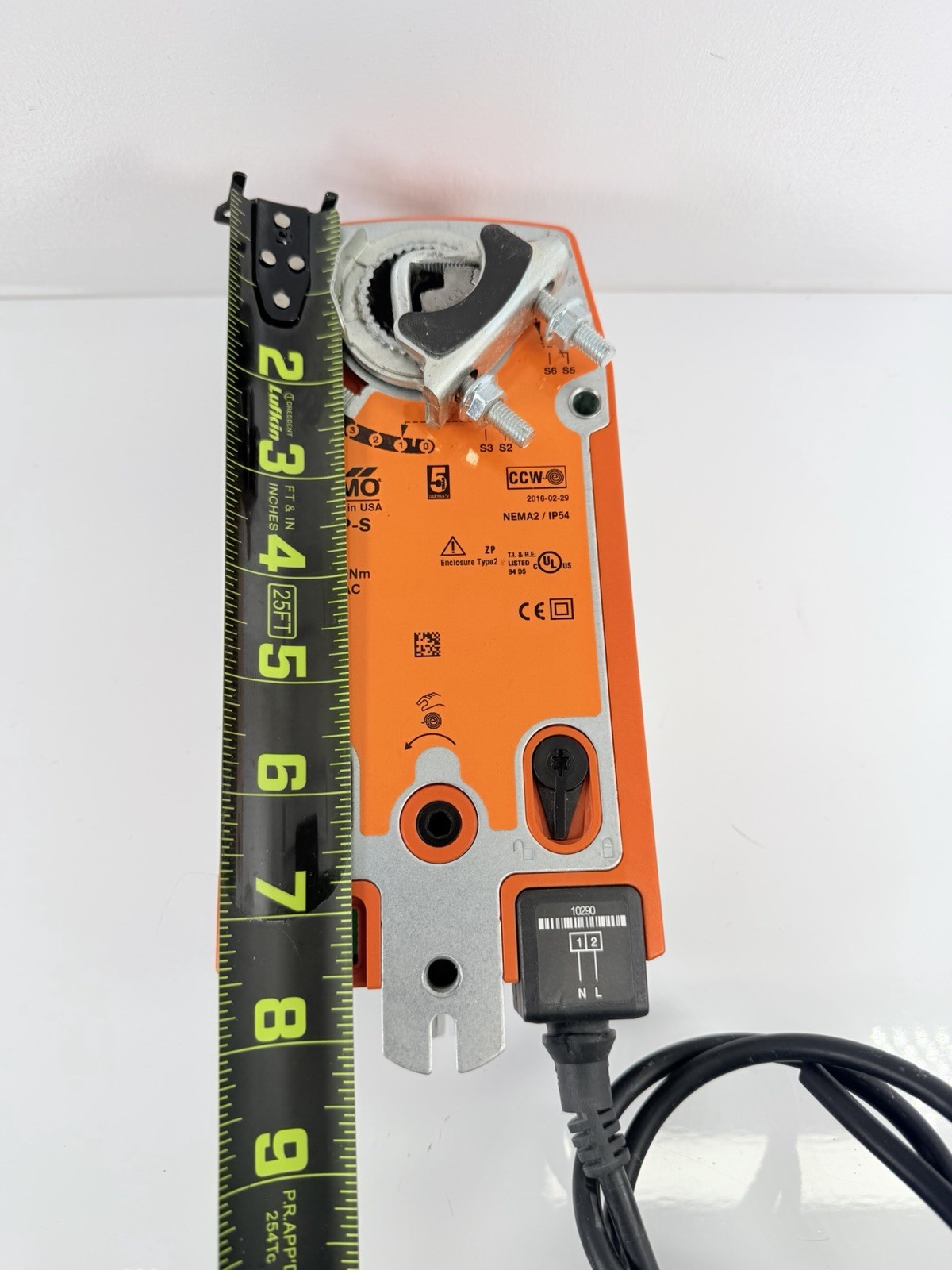 Belimo NFBUP-S Damper Actuator, 90 in-lb 10Nm, Spring Return, 2-10V, Modulating