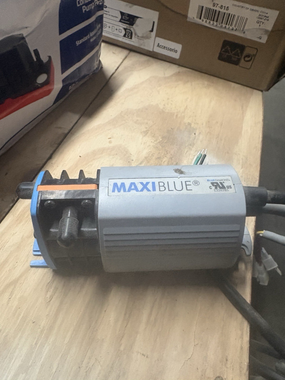 Blue Diamond MAXI BLUE Condensate Pump 208-230V 0.035A X87-721