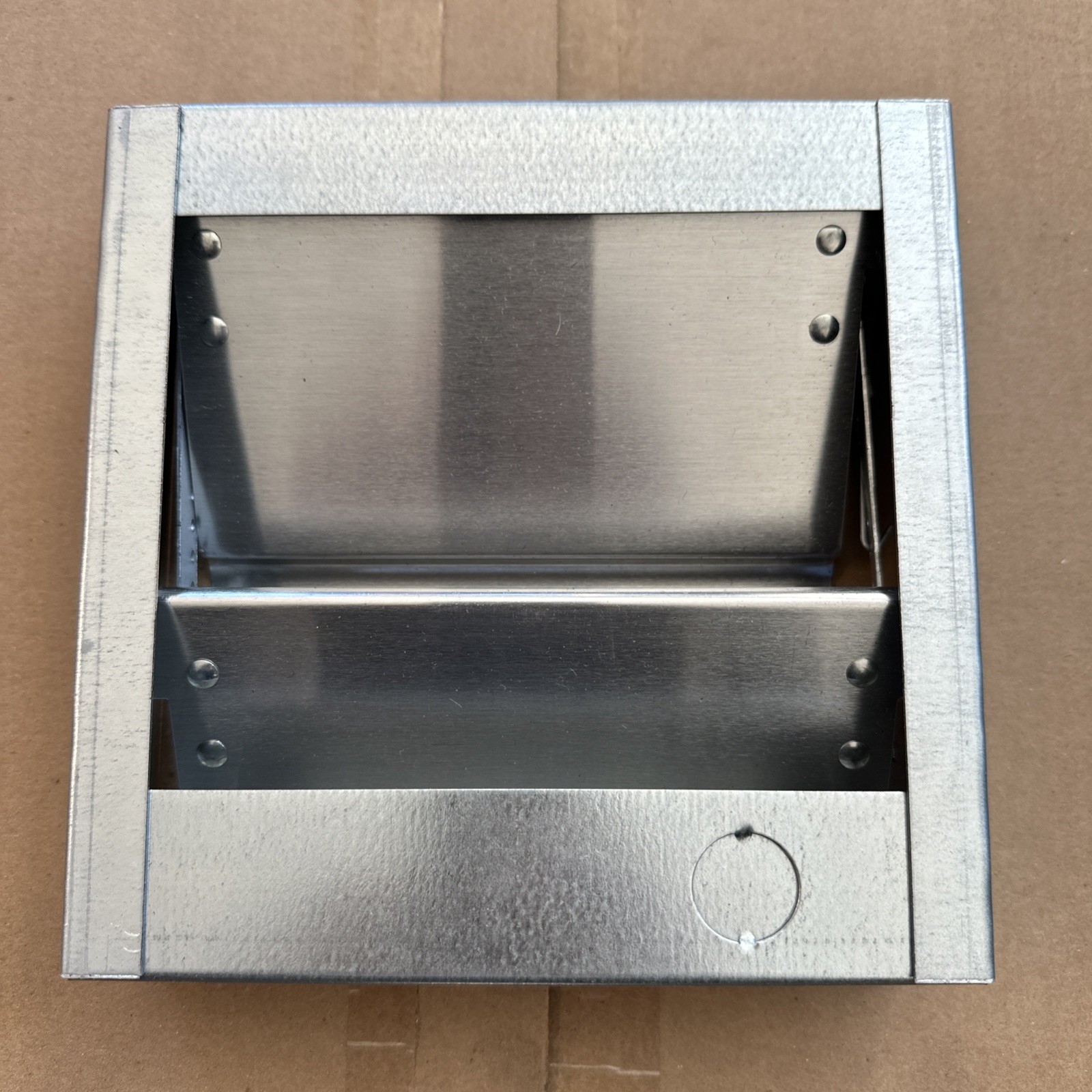 DAYTON 3HHL4 Backdraft Damper Vertical/Horizontal Mount 8” Square 7-3/4” Actual