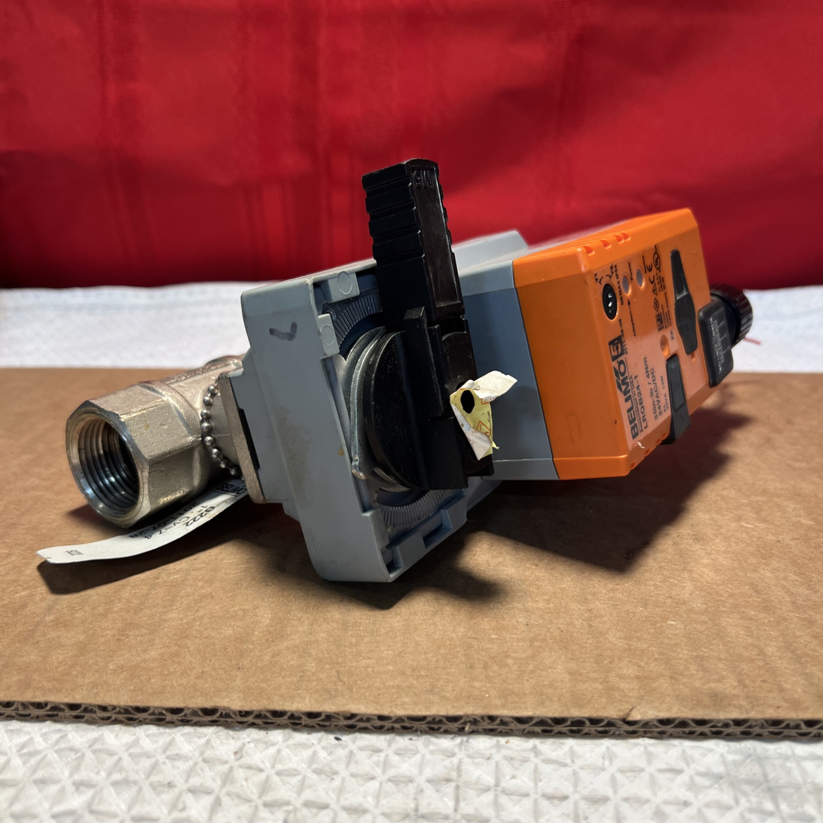 Belimo NRQX24-1 Control Damper Actuator with B238 1 1/2” Ball Valve