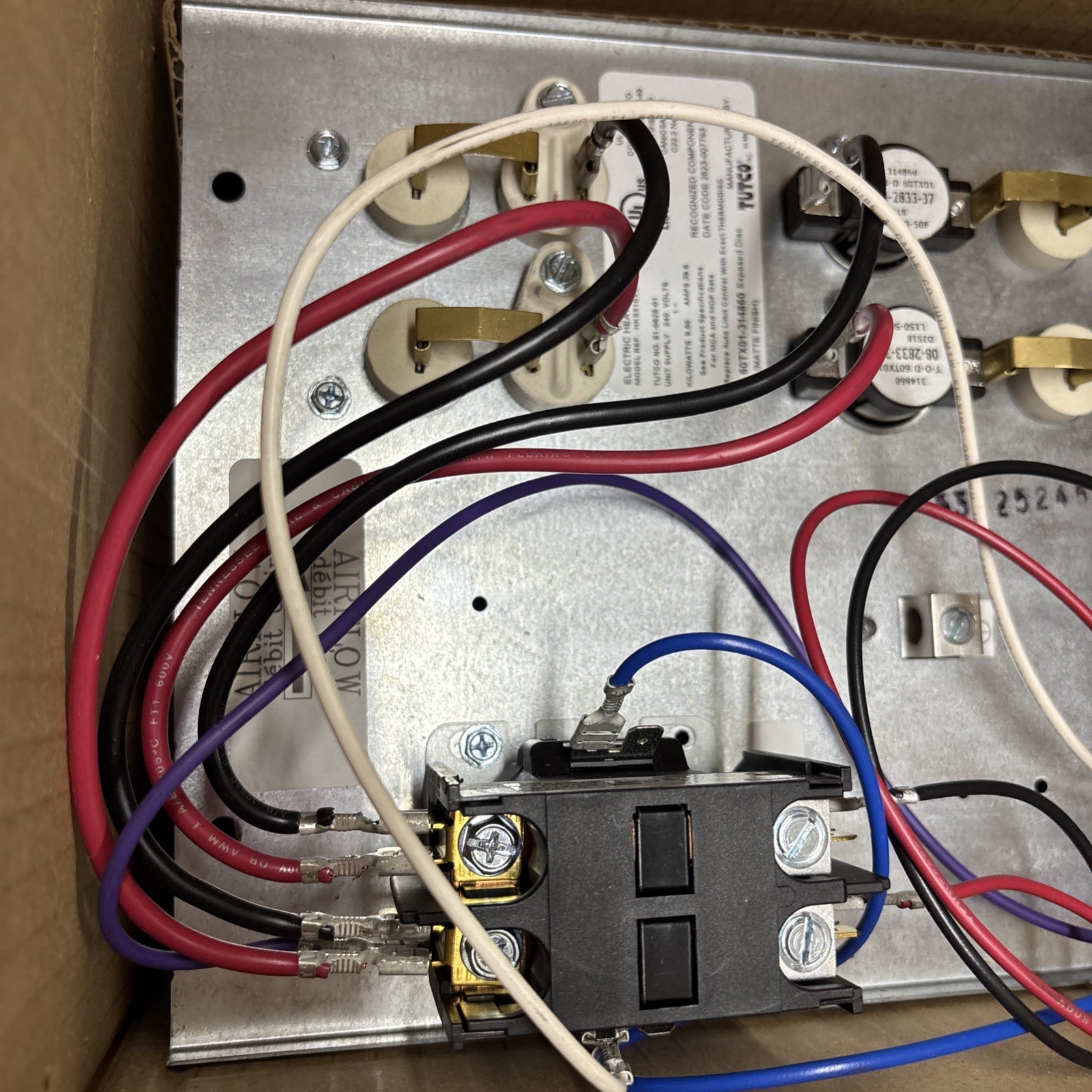 Goodman HKTSN10X1 10 kW 208/240V Electric Heat Kit without Circuit Breaker