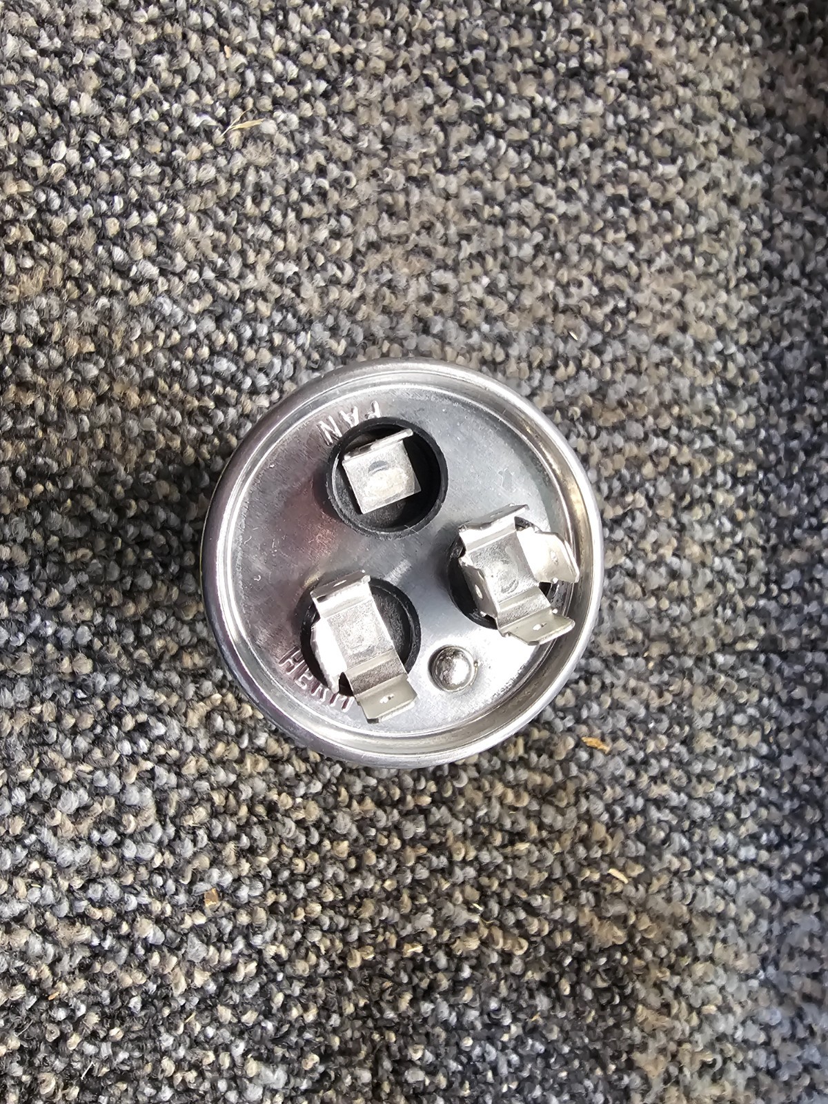 (QTY 5) TitanPro TRCD455 HVAC Round Dual Motor Run Capacitor. 45/5 MFD/UF 370V
