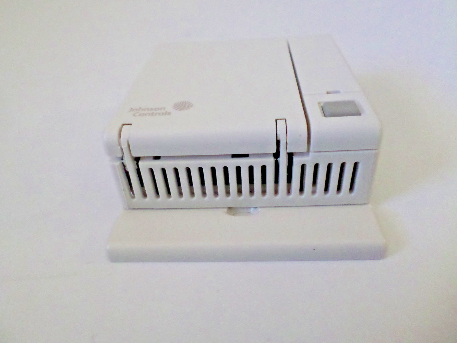 Johnson Controls HT-6703-0N00W Zone/Wall Mount Humidity Transmitter NOS OPEN BOX