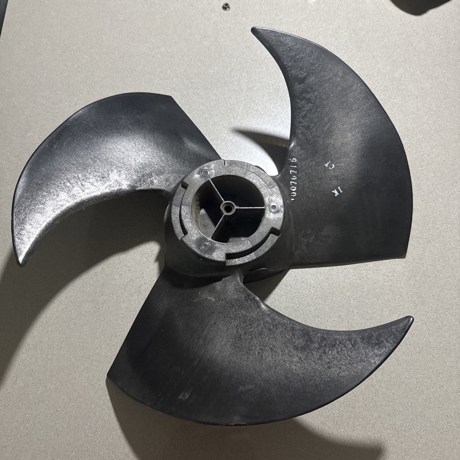 Fujitsu Halcyon Inverter Condenser Fan Blade
