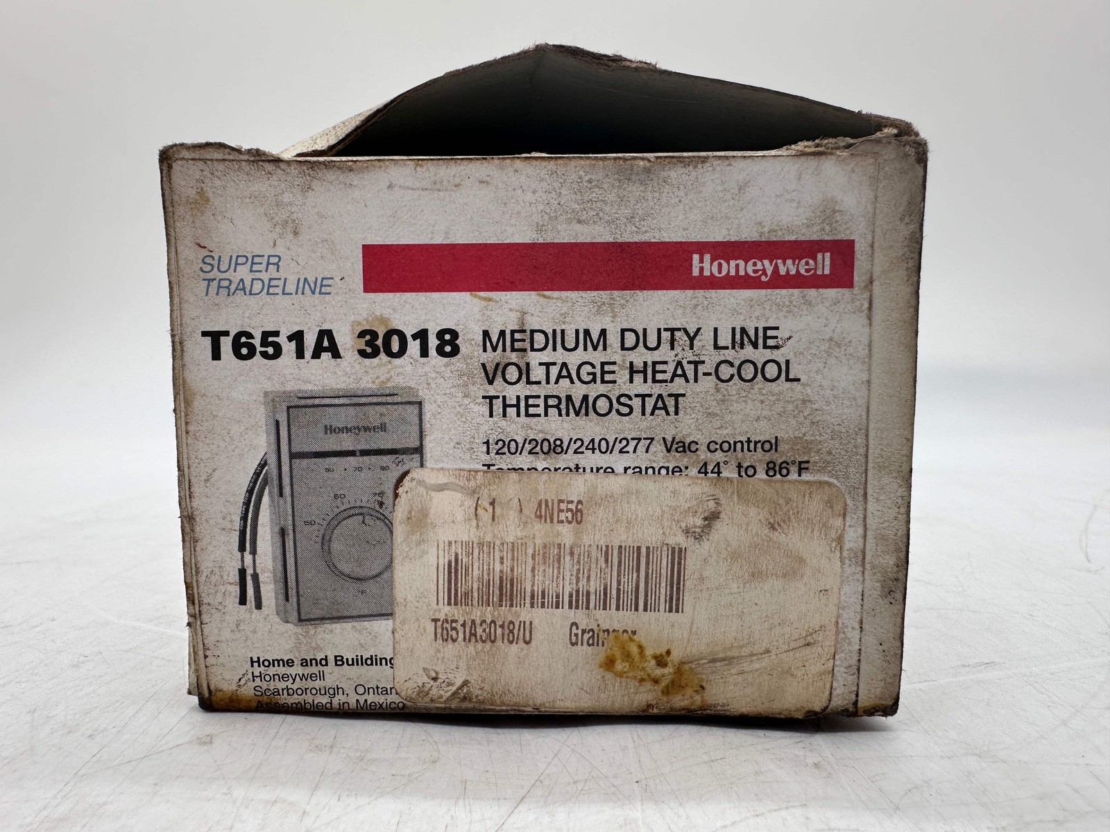 Honeywell T651A3018/U Medium Duty Line Voltage Heat-Cool Thermostat (Open Box)