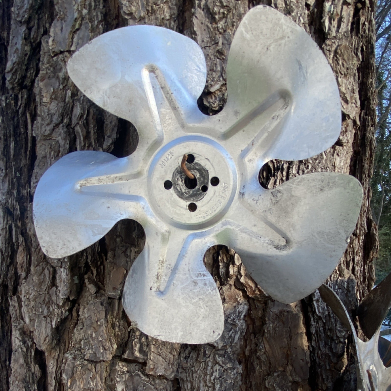 Aluminum Fan Blade 8-3/4″ OD 5-Blade Hubless 1″ Blade Height