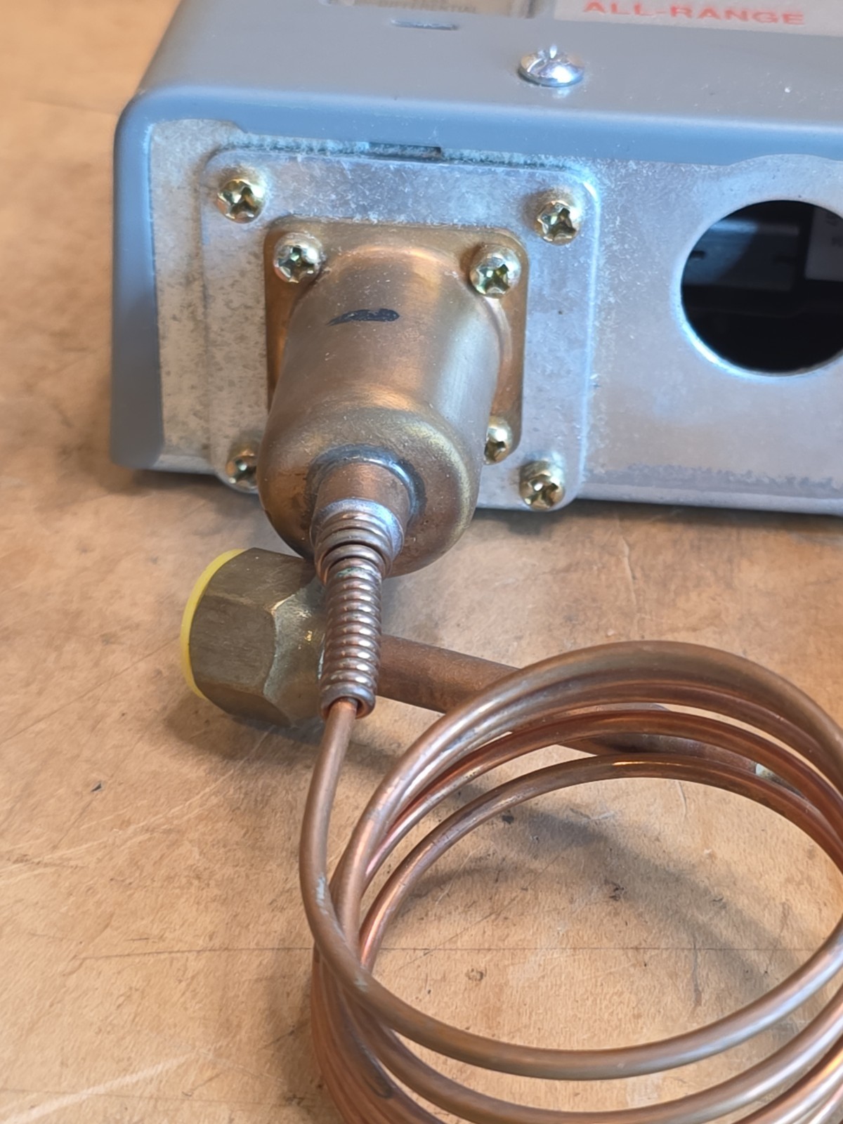 Johnson CONTROLS P70AA118 Fan Cycling Pressure Control P70AA-118C NO BRACKET